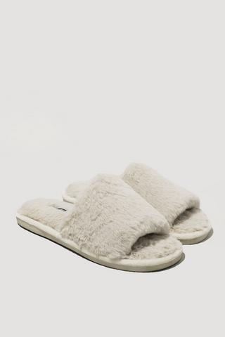 Mr store price slippers