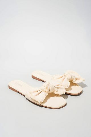 Bow Detail Sandal