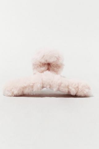 Fluffy Hair Claw
