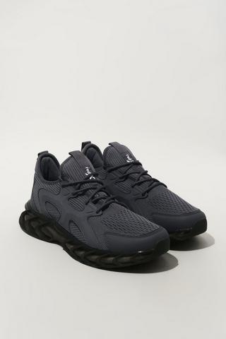 Nike on sale 99 trainers