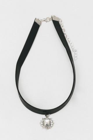 Necklace mrp deals