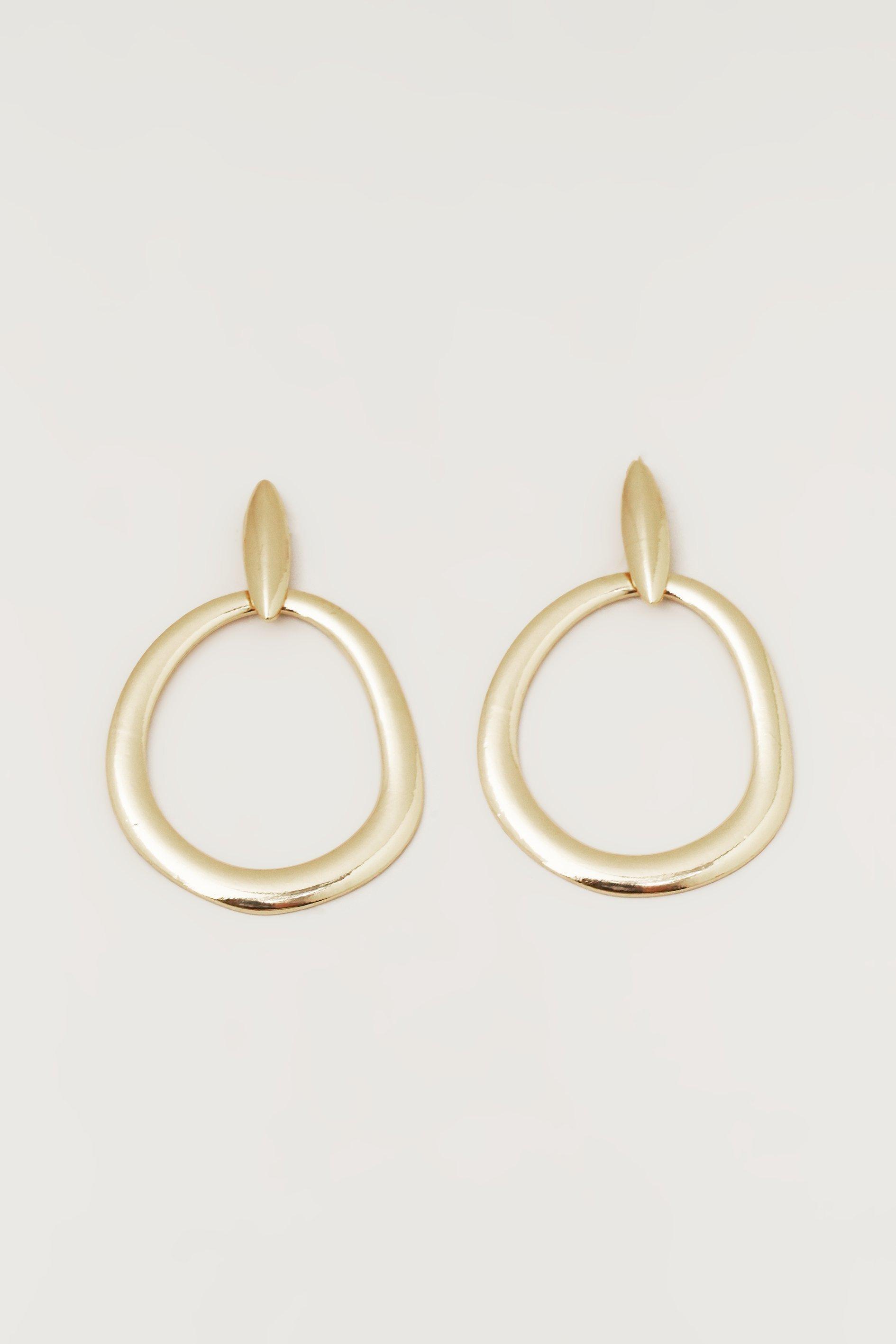 earring