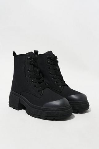 Mrp winter boots sale