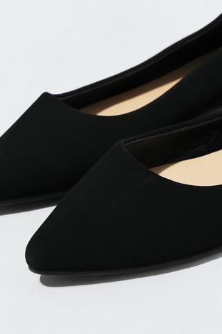 Pointy Pump