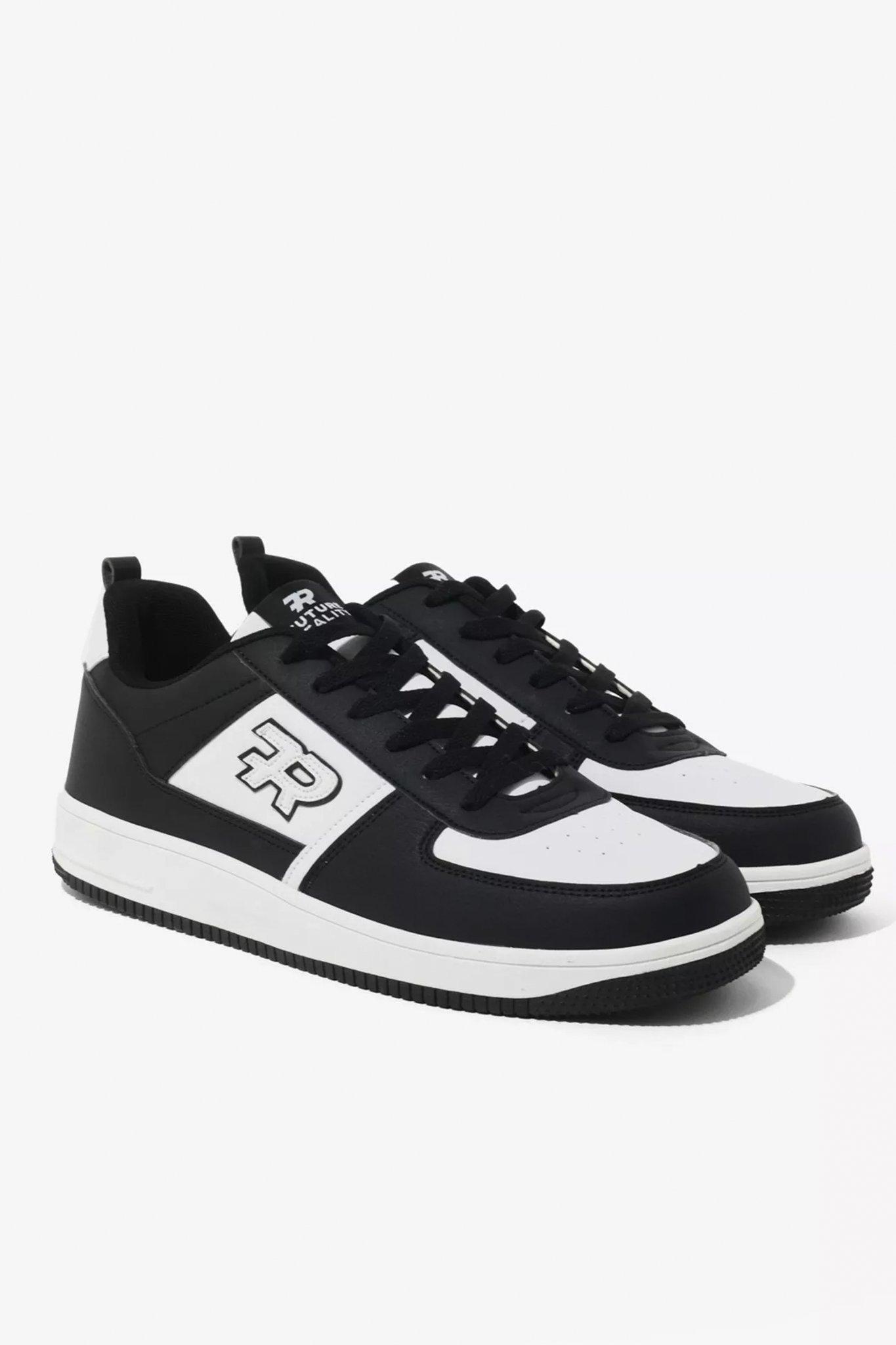 automatic lace up sneakers