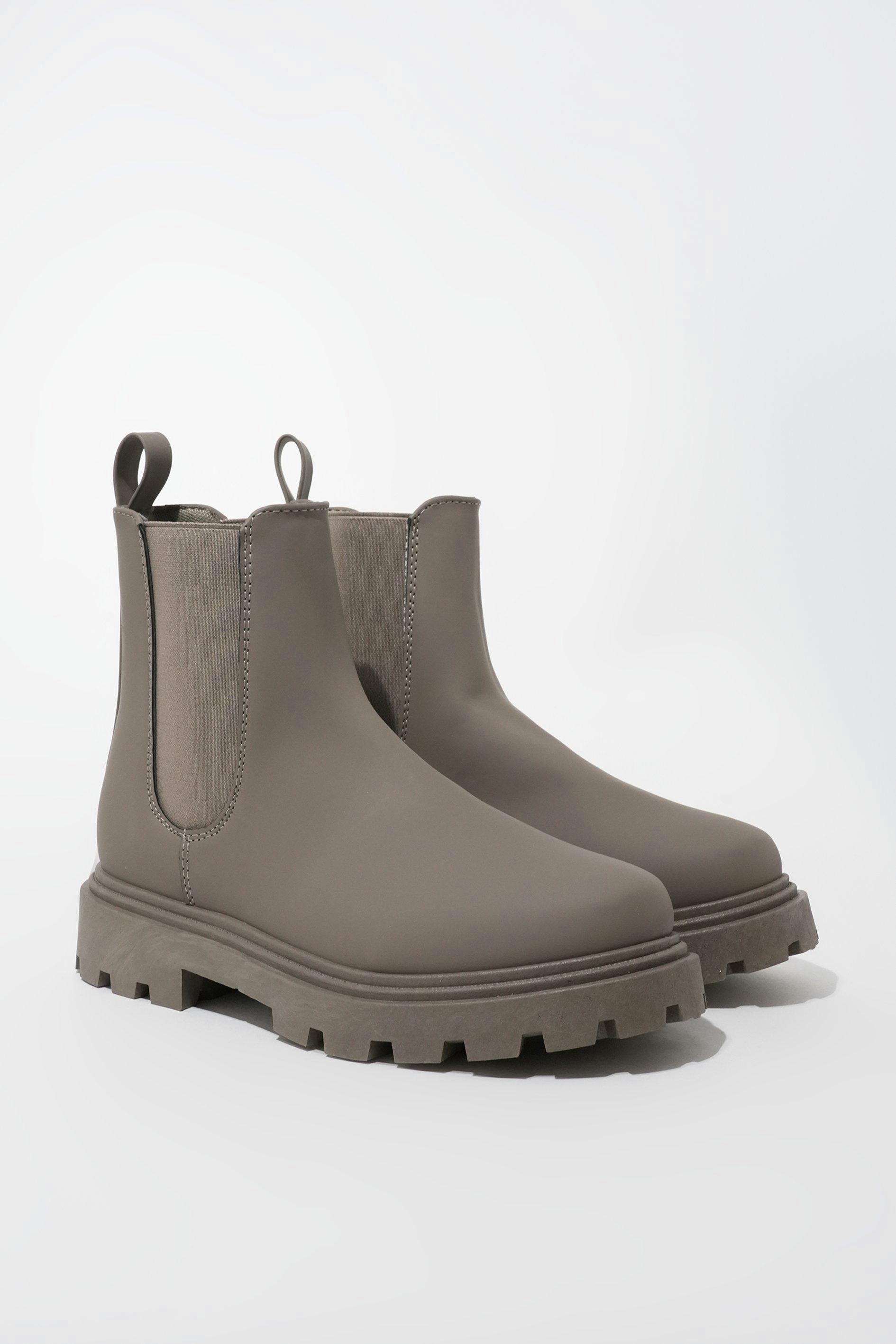 Chelsea boots mr price hotsell