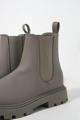 Chunky Chelsea Boot