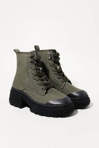 Hiker Boot