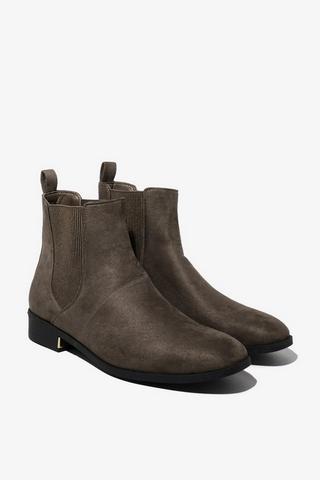 Chelsea Boot