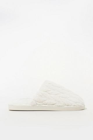 Fluffy Slipper
