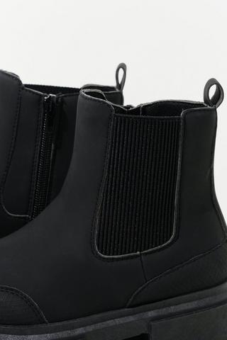 Chunky Chelsea Boot