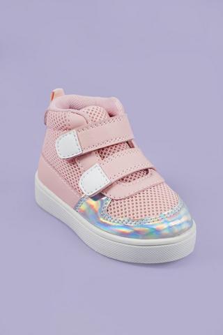 High Top Sneaker