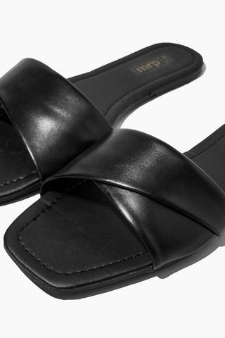 Cross-over Sandal