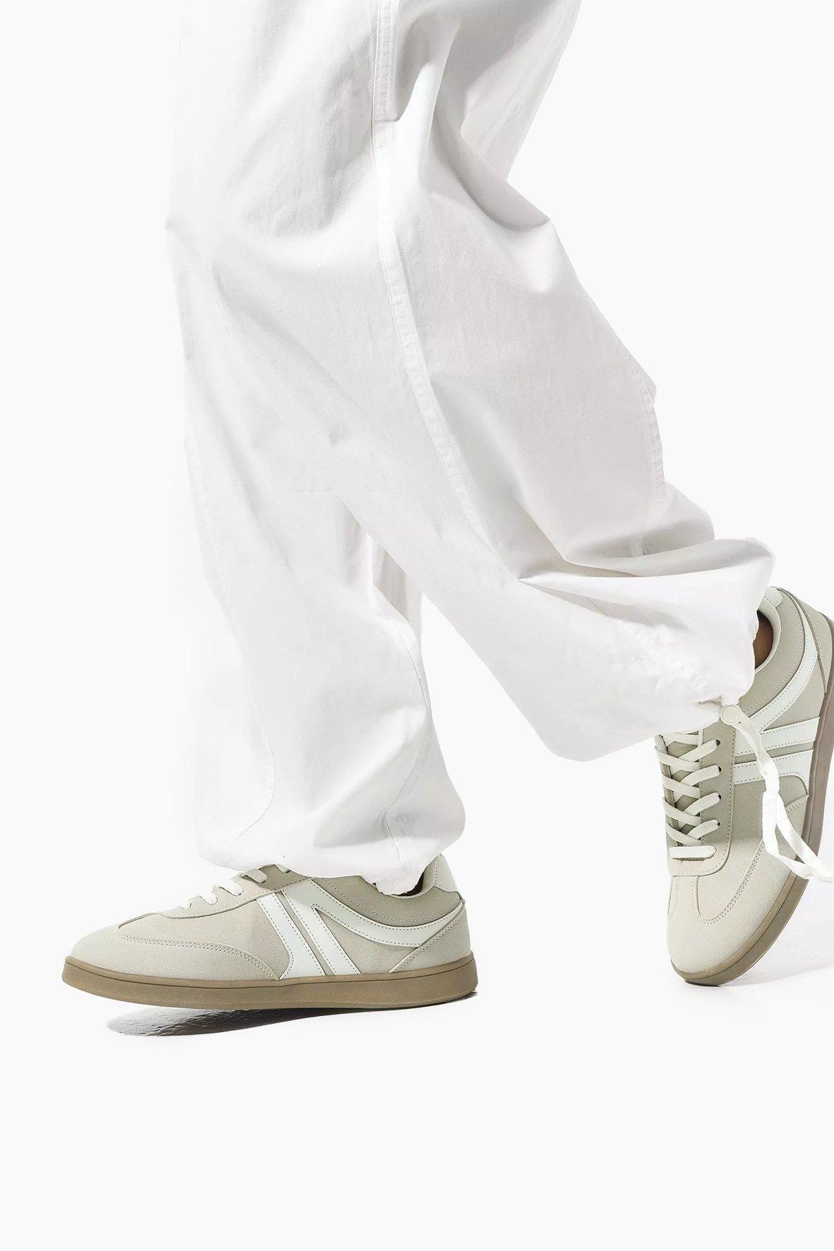 sneakerstees