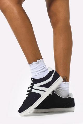 Sneaker