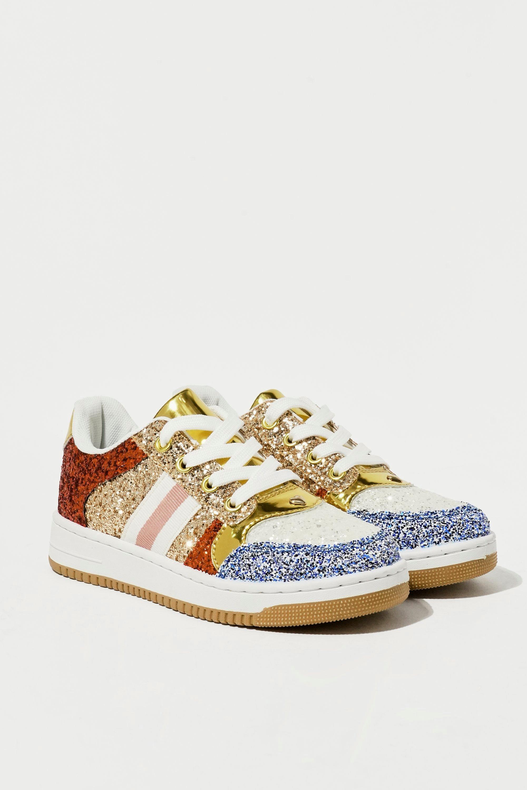 Lace Up Sneaker
