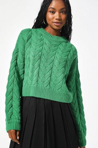 Cable Crew Neck Knit