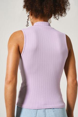 Seamless Turtle Neck Top