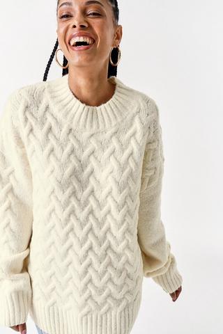 Chunky Crew Neck Knit