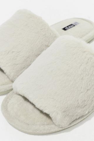Fluffy Slipper