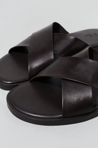 Crossover Sandal