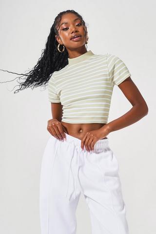 Stripe Seamless Turtle Neck Top