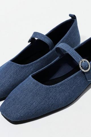 Mary Jane Pump