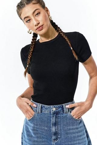 Fitted Ribbed Top