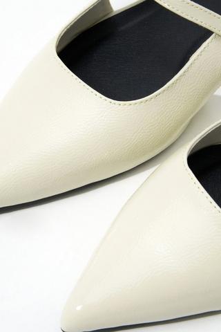 Slingback Pump