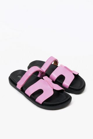 Sandal