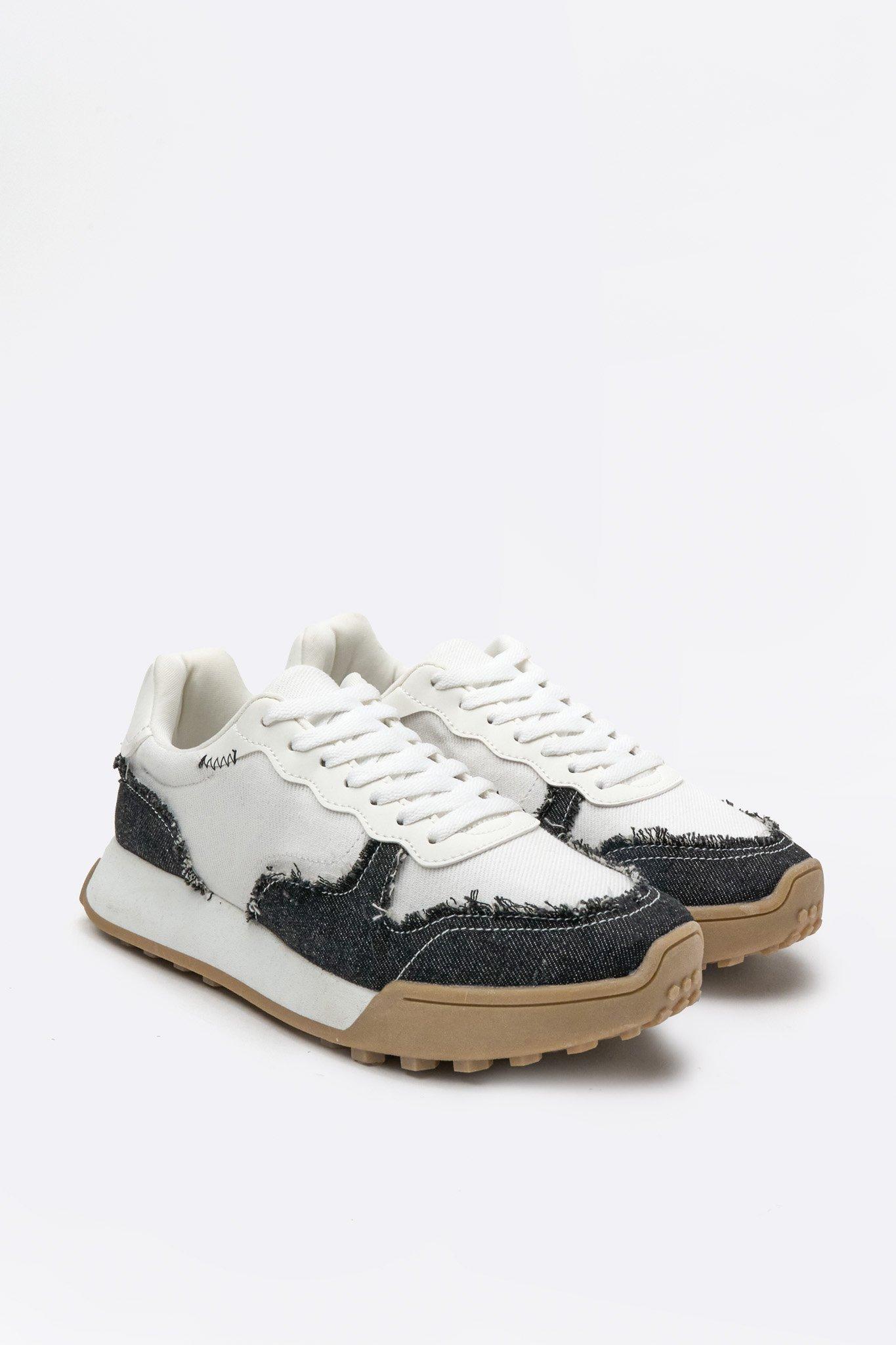 Trainer