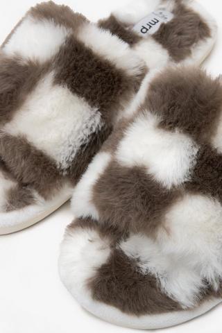 Fluffy Slippers