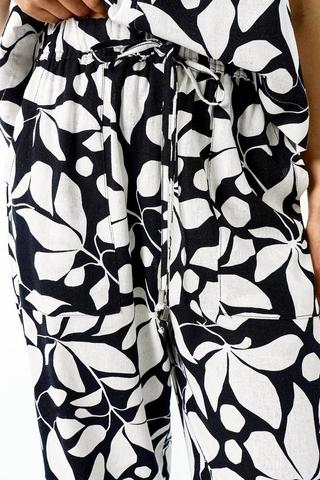 Tapered Pants