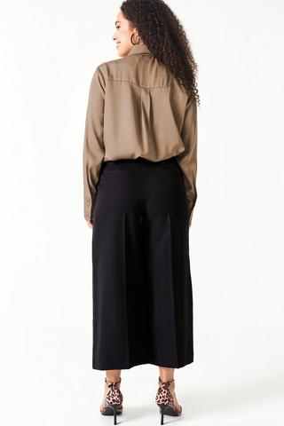 Cropped Wide Leg Pants