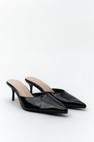 Slip-on Court Stiletto Heel