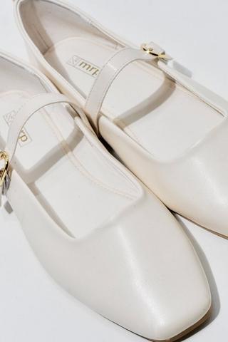 Mary Jane Pump