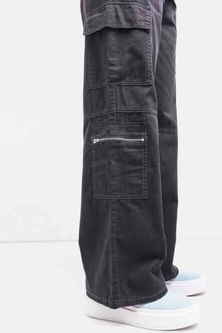 Wide Leg Cargo Pants