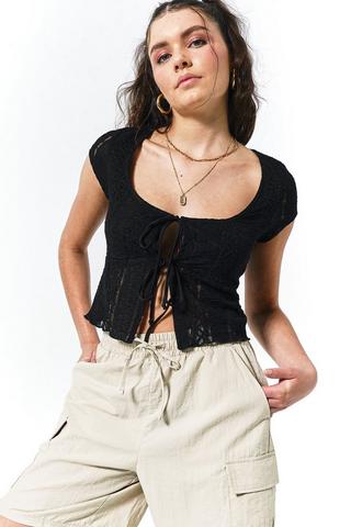 Front Tie Top