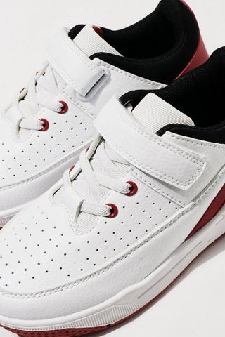Trainer