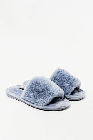 Fluffy Slipper