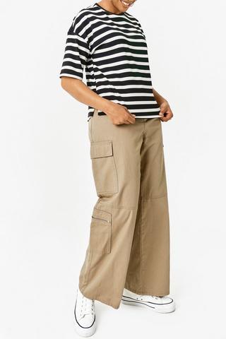 Wide Leg Cargo Pants