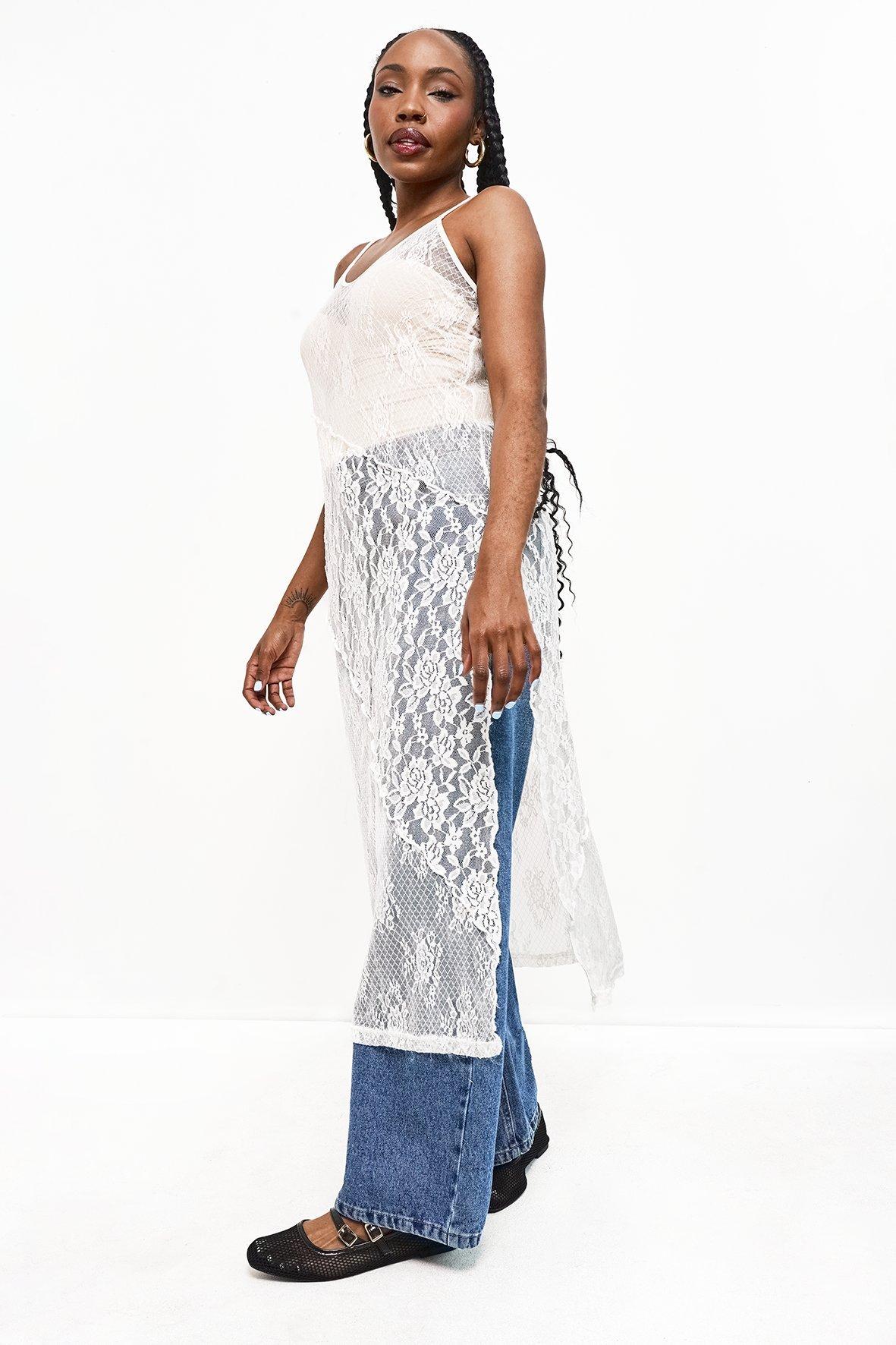 knee length dresses for ladies Lace-Embellished Full-Length Dress with Sheer Cape Blush Pink / FR 42