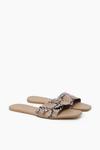 Cross-over Sandal