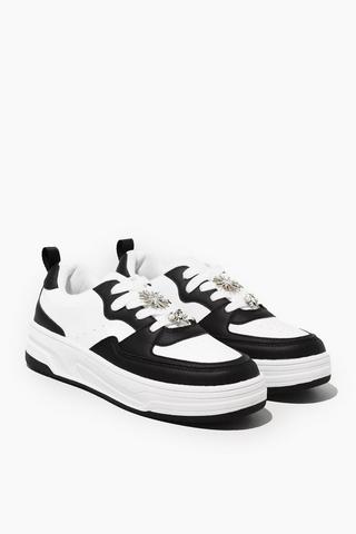 Flower Lace-Up Sneaker