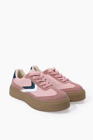 Sneaker