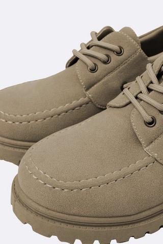 Lace-Up Shoe