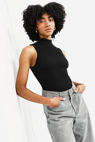 Seamless Turtle Neck Top