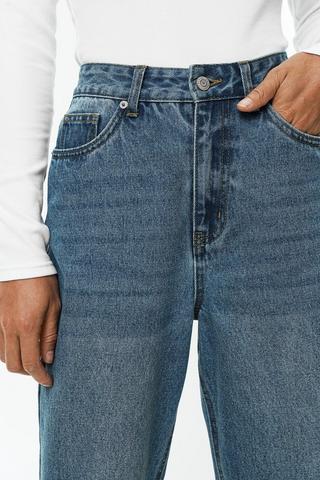 Mom Jeans