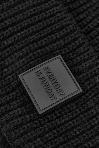 Ribbed Beanie