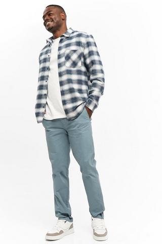 Slim Chinos